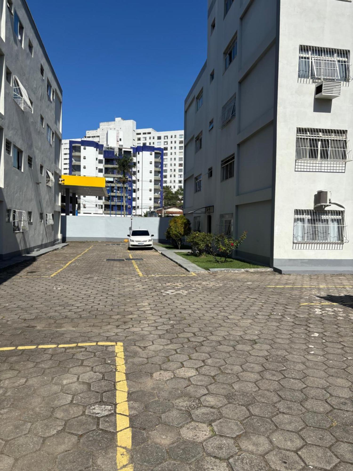 2 Quartos Centro *